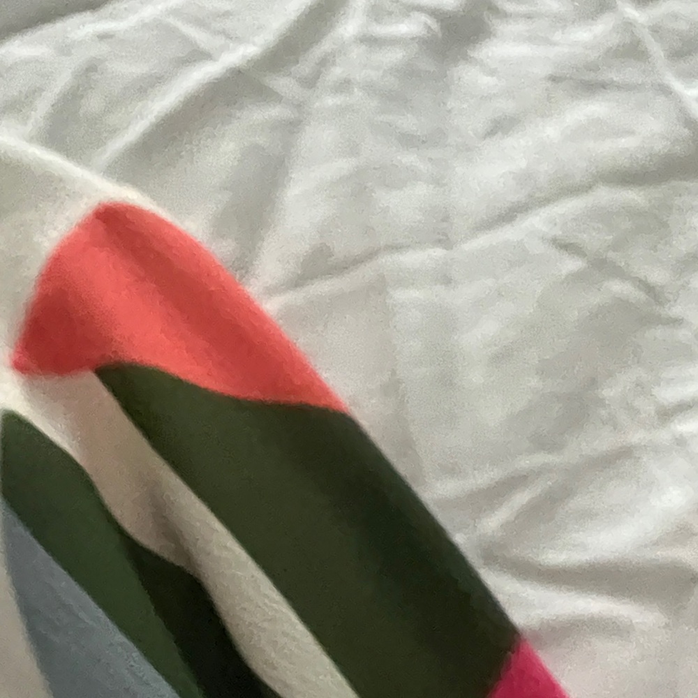 Colorful Geometric Sweater - Picture 4 of 5